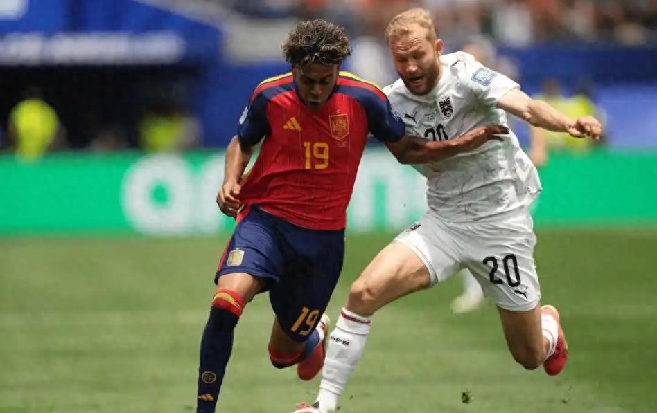 world cup 2026_西班牙3比0奥地利 世界杯乌奈·西蒙破纪录 西班牙防守反击战术分析